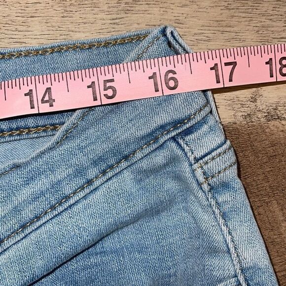 Levi's Original Women's Mid-Rise Tapered Leg Boyfriend Jeans Slate Era Size 31 - Picture 7 of 9